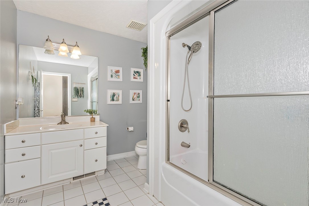 225 Linwood Lane Aurora OH 44202