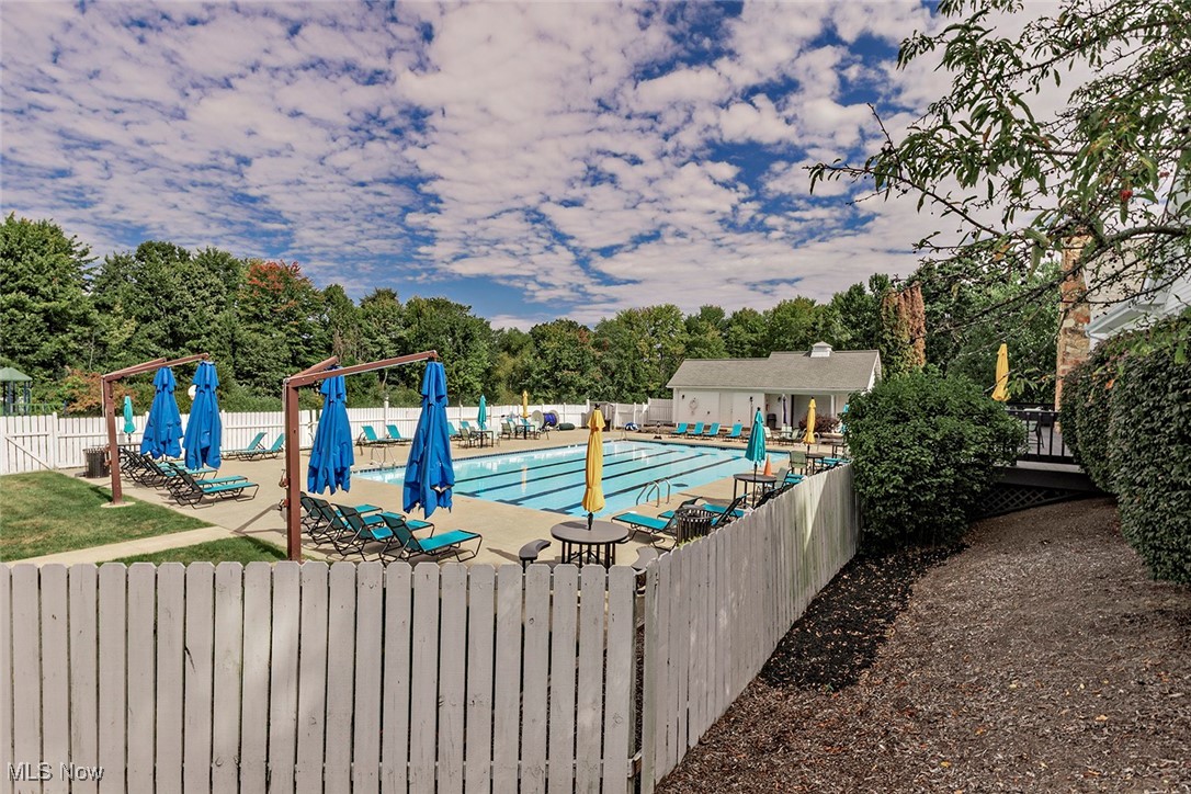 225 Linwood Lane Aurora OH 44202