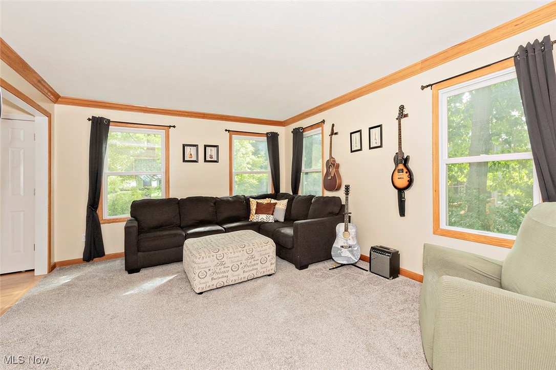 225 Linwood Lane Aurora OH 44202