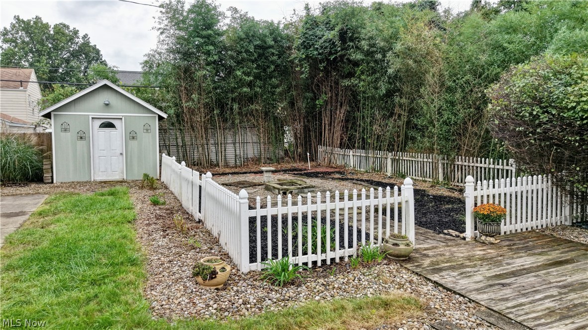 364 Clinton Avenue Akron OH 44301