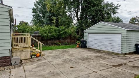 364 Clinton Avenue Akron OH 44301