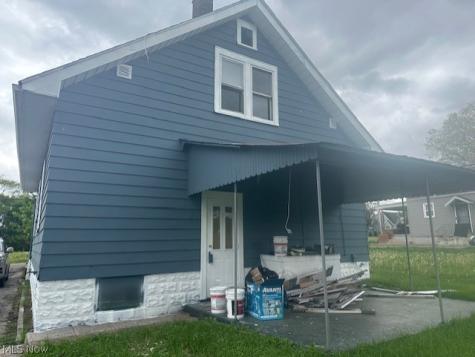 734 Cambridge Avenue Youngstown OH 44502