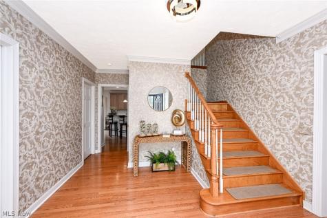 4360 Oakmont Drive Copley OH 44321