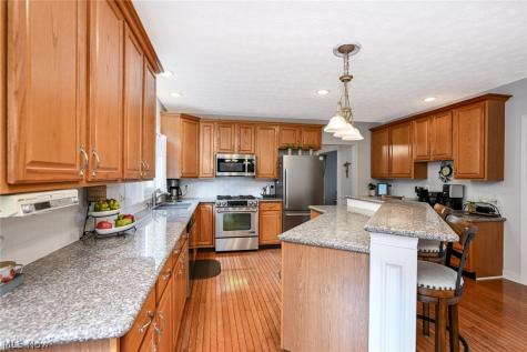 4360 Oakmont Drive Copley OH 44321