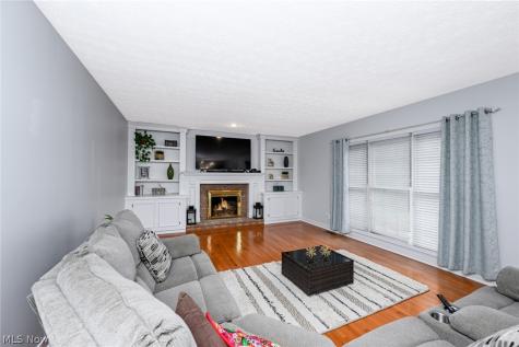 4360 Oakmont Drive Copley OH 44321
