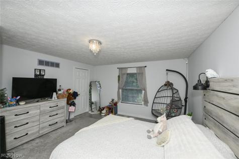 4360 Oakmont Drive Copley OH 44321