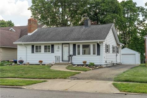 1042 Leighton Avenue Cuyahoga Falls OH 44221