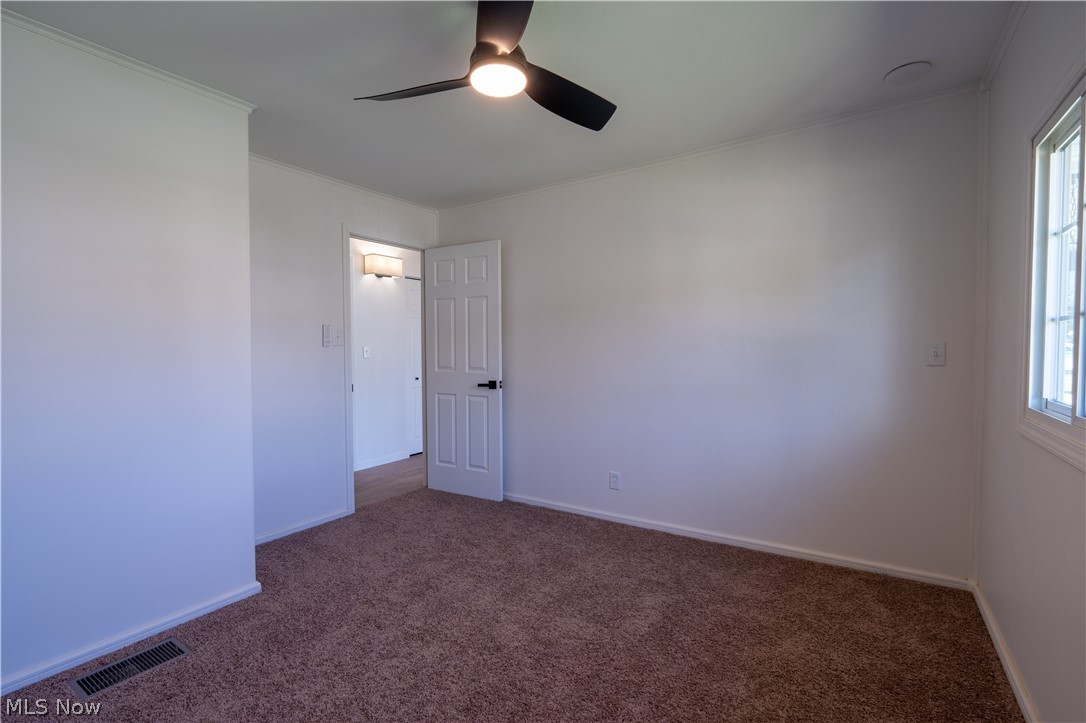 1042 Leighton Avenue Cuyahoga Falls OH 44221