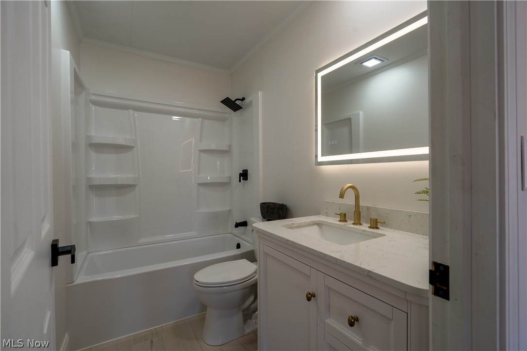 1042 Leighton Avenue Cuyahoga Falls OH 44221