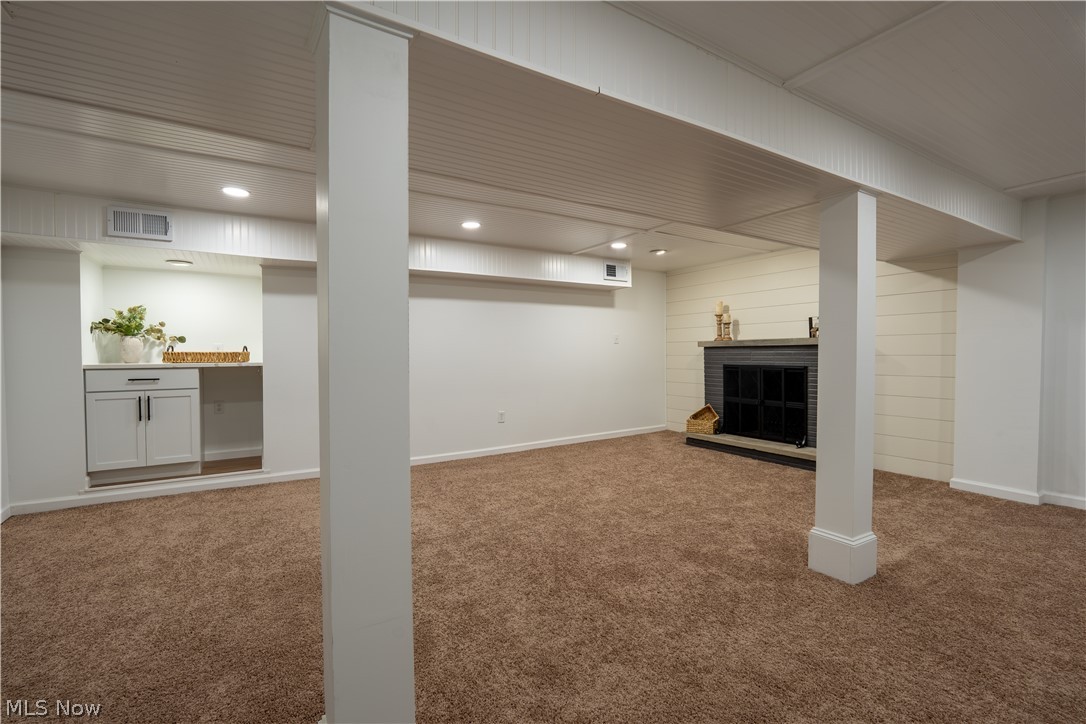 1042 Leighton Avenue Cuyahoga Falls OH 44221