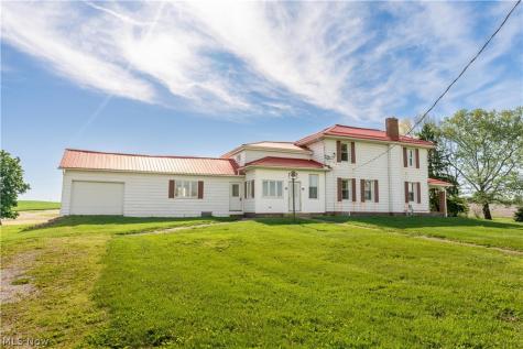 10725 Lisbon Street Louisville OH 44641
