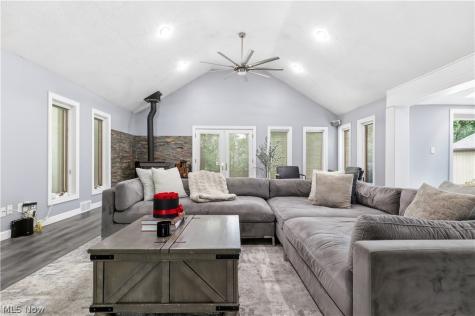 11832 Mapleridge Drive North Royalton OH 44133