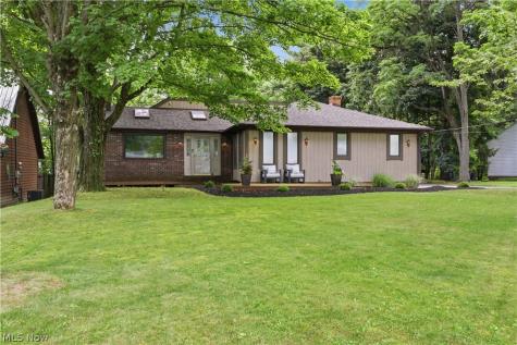 11832 Mapleridge Drive North Royalton OH 44133