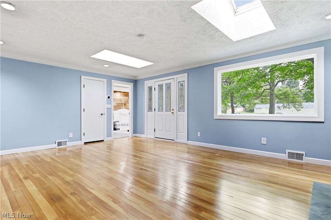 11832 Mapleridge Drive North Royalton OH 44133