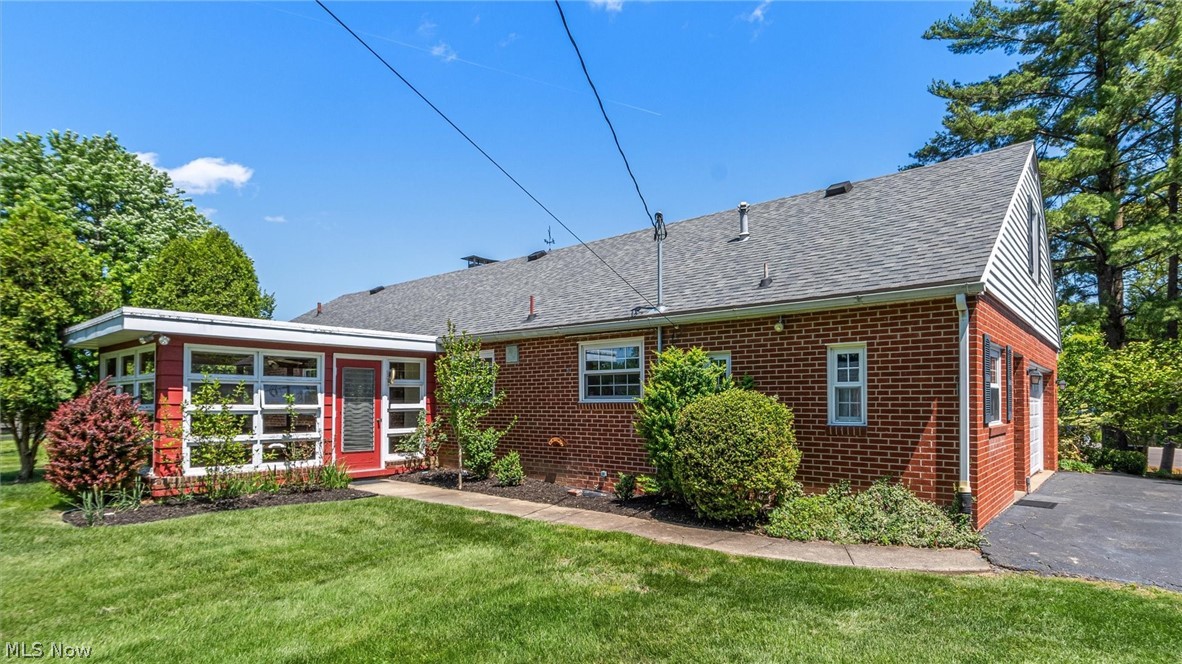 3155 E Highland Drive Zanesville OH 43701