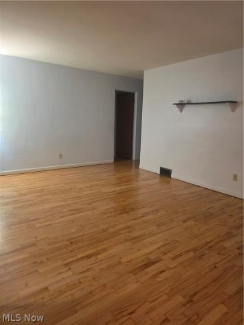 1742 W 12th Street Lorain OH 44052