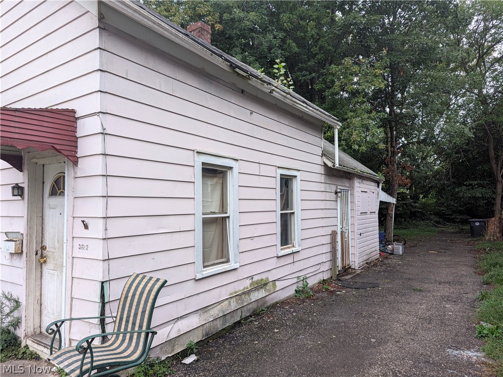 3812 E 54th Street Cleveland OH 44105