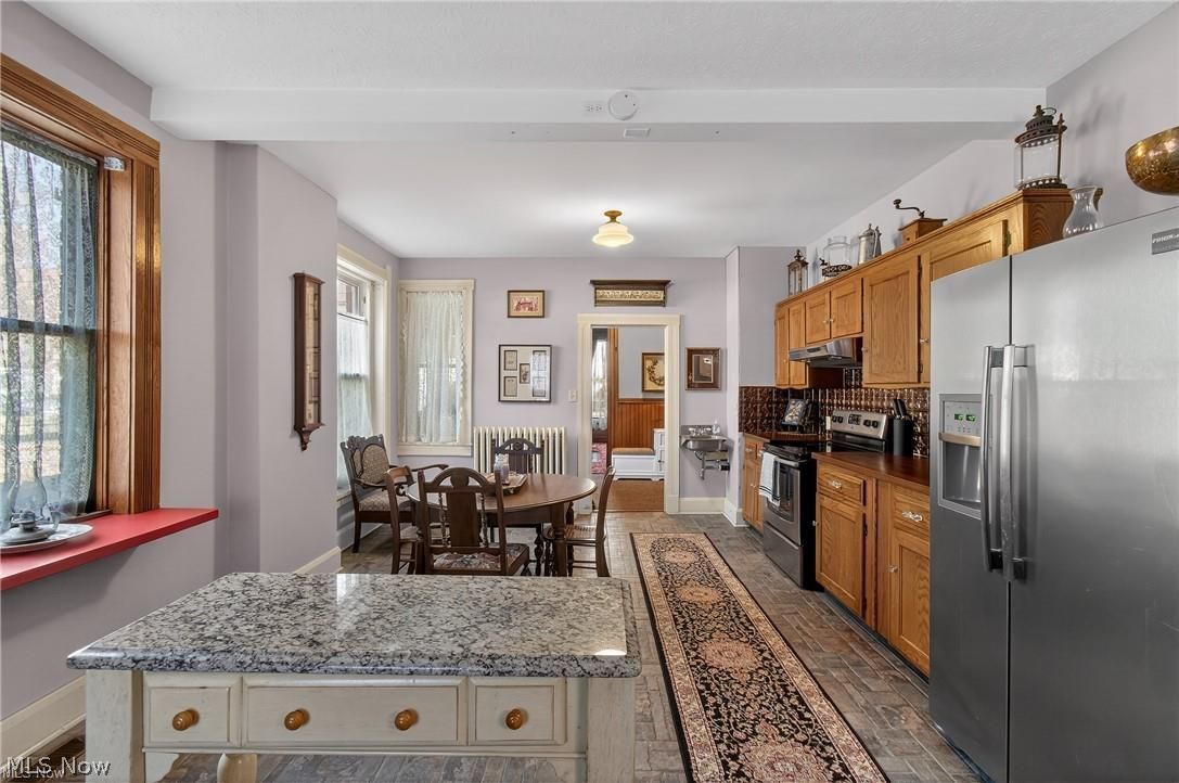 107 4th Street NE Massillon OH 44646