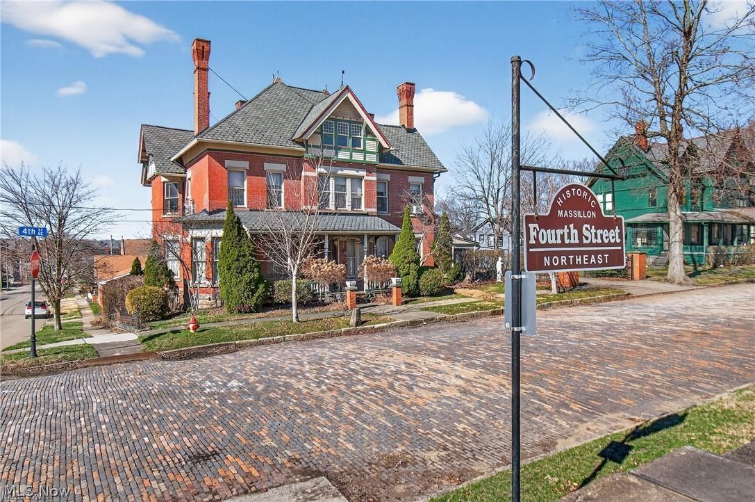 107 4th Street NE Massillon OH 44646