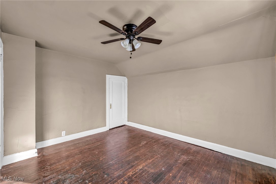14410 Darwin Avenue Cleveland OH 44110
