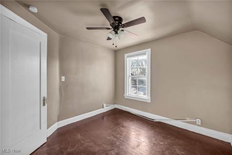 14410 Darwin Avenue Cleveland OH 44110