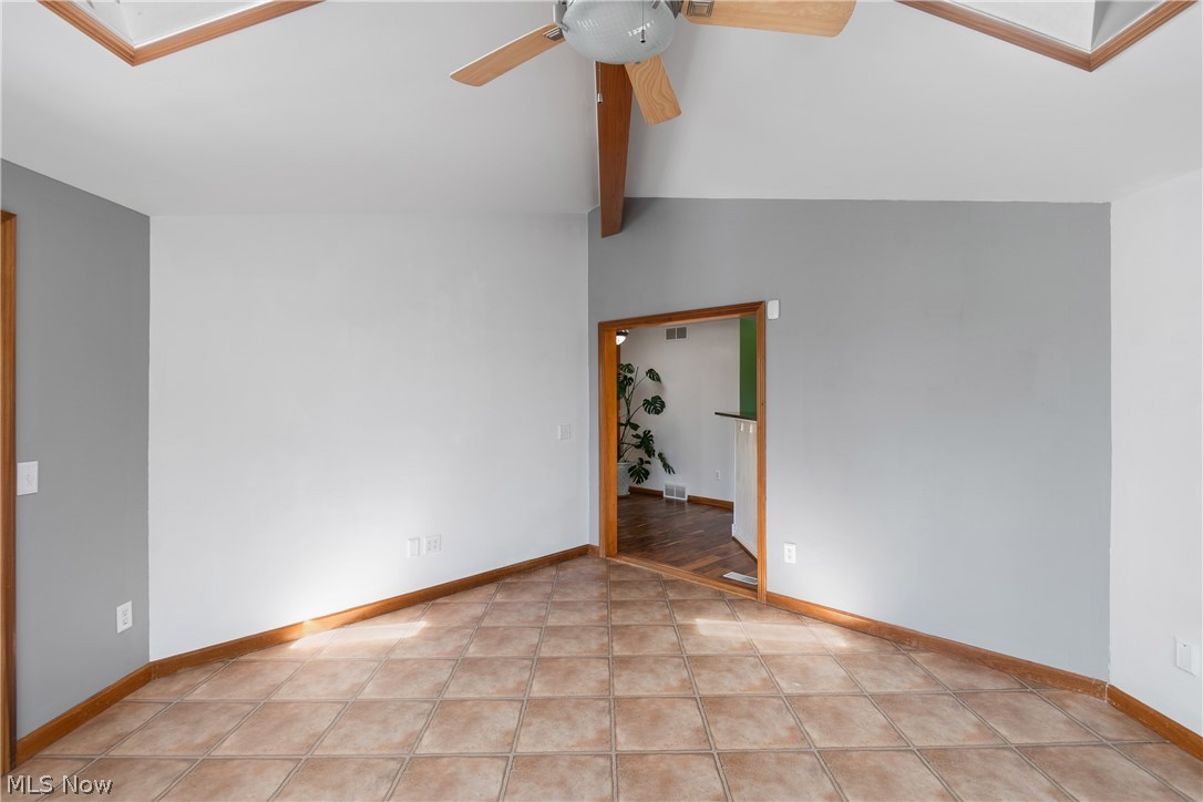 12678 Amber Circle NW Uniontown OH 44685