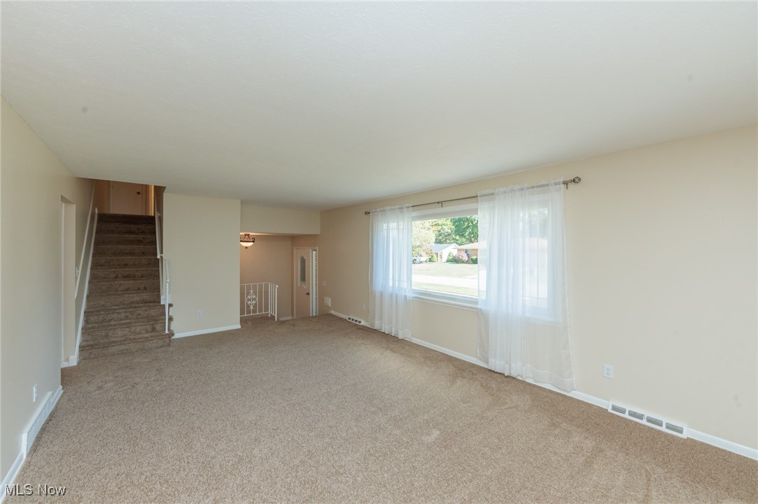 6258 Carlyle Drive Seven Hills OH 44131