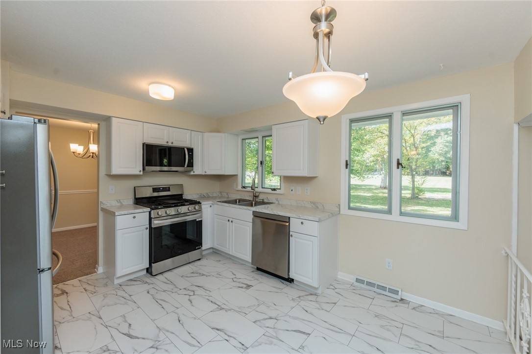 6258 Carlyle Drive Seven Hills OH 44131