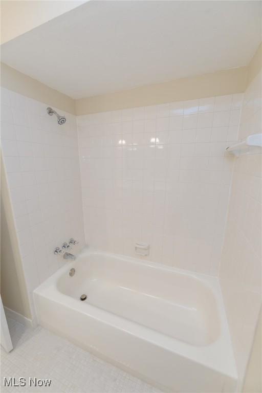 6258 Carlyle Drive Seven Hills OH 44131