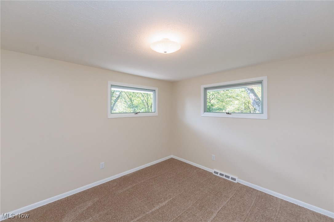 6258 Carlyle Drive Seven Hills OH 44131