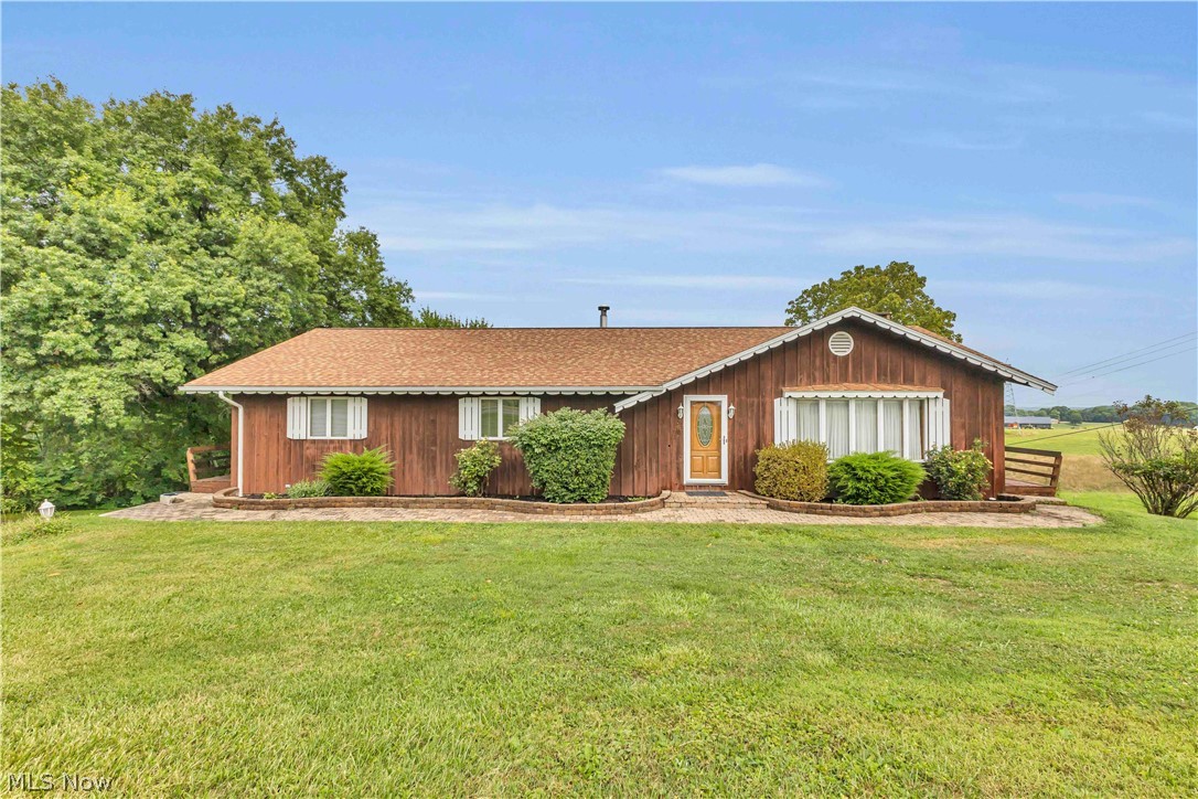 2538 Tabor Ridge Road NE Mineral City OH 44656