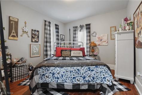 1237 Mcintosh Avenue Akron OH 44314