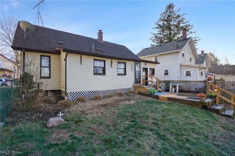 1237 Mcintosh Avenue Akron OH 44314
