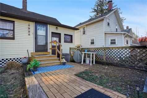 1237 Mcintosh Avenue Akron OH 44314