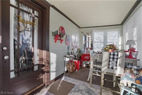1237 Mcintosh Avenue Akron OH 44314