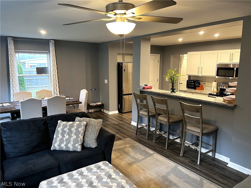 756 Hazelwood Drive Vermilion OH 44089