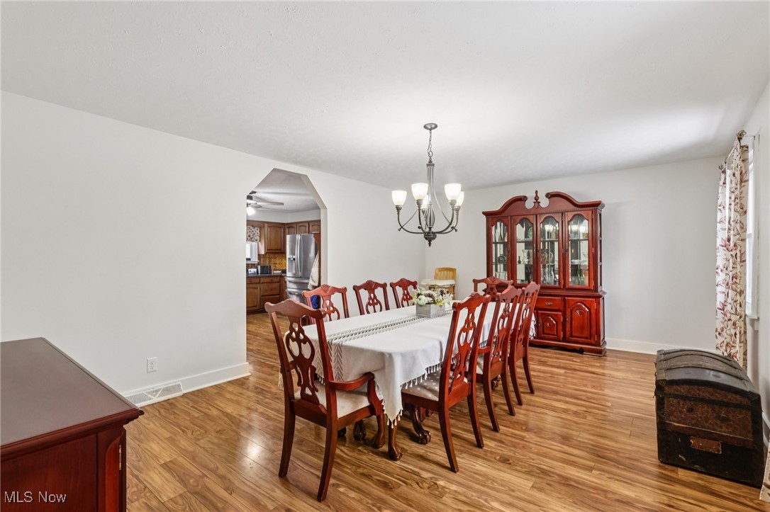 361 Mahan Denman Road NW Bristolville OH 44402