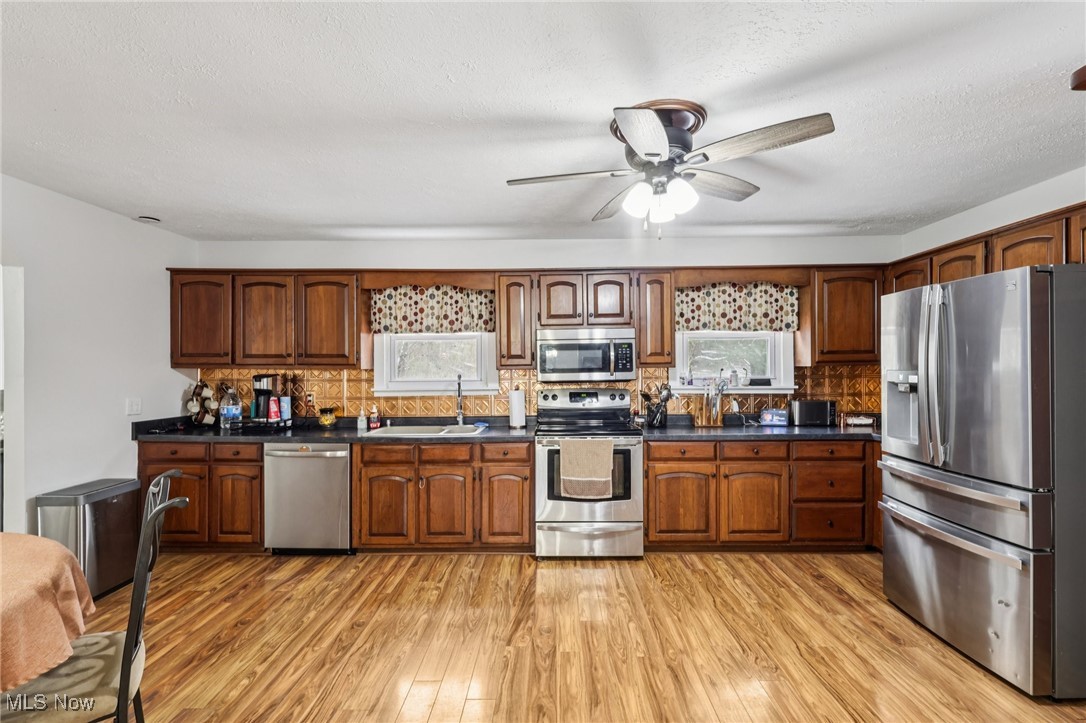 361 Mahan Denman Road NW Bristolville OH 44402