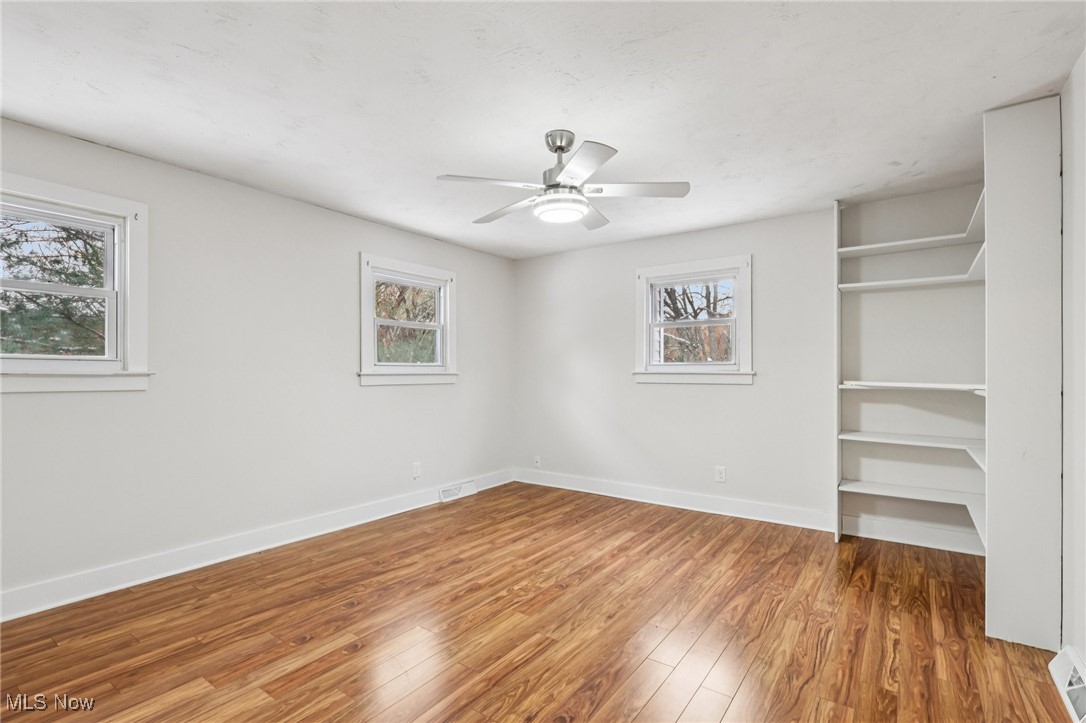 361 Mahan Denman Road NW Bristolville OH 44402