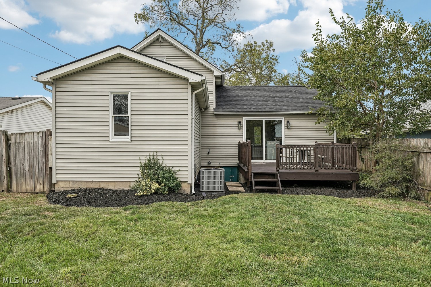 737 Perry Street Vermilion OH 44089