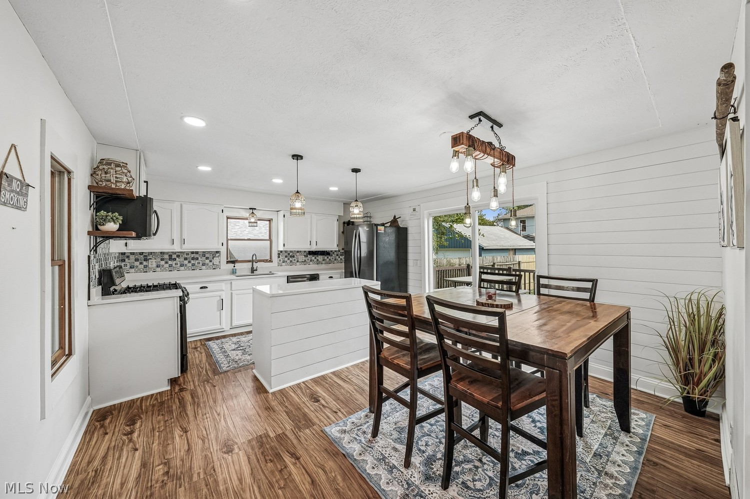 737 Perry Street Vermilion OH 44089