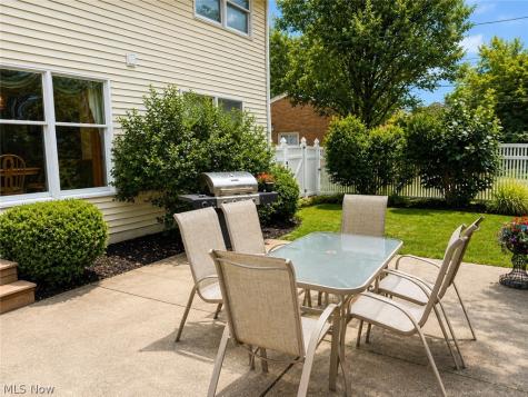 761 Highland Avenue Wadsworth OH 44281