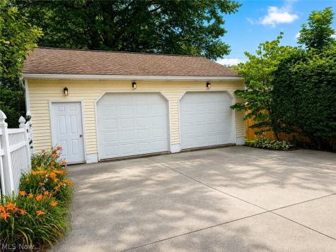 761 Highland Avenue Wadsworth OH 44281