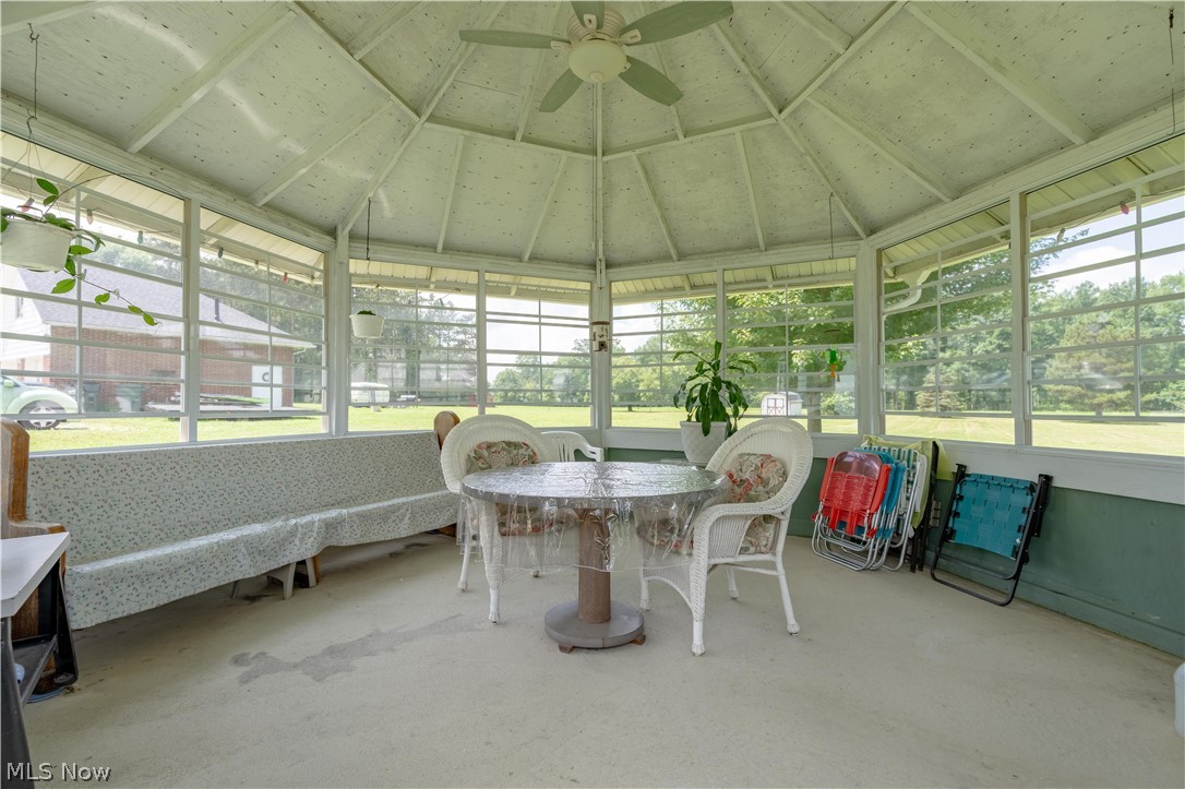 8463 Schubert Avenue NE Alliance OH 44601