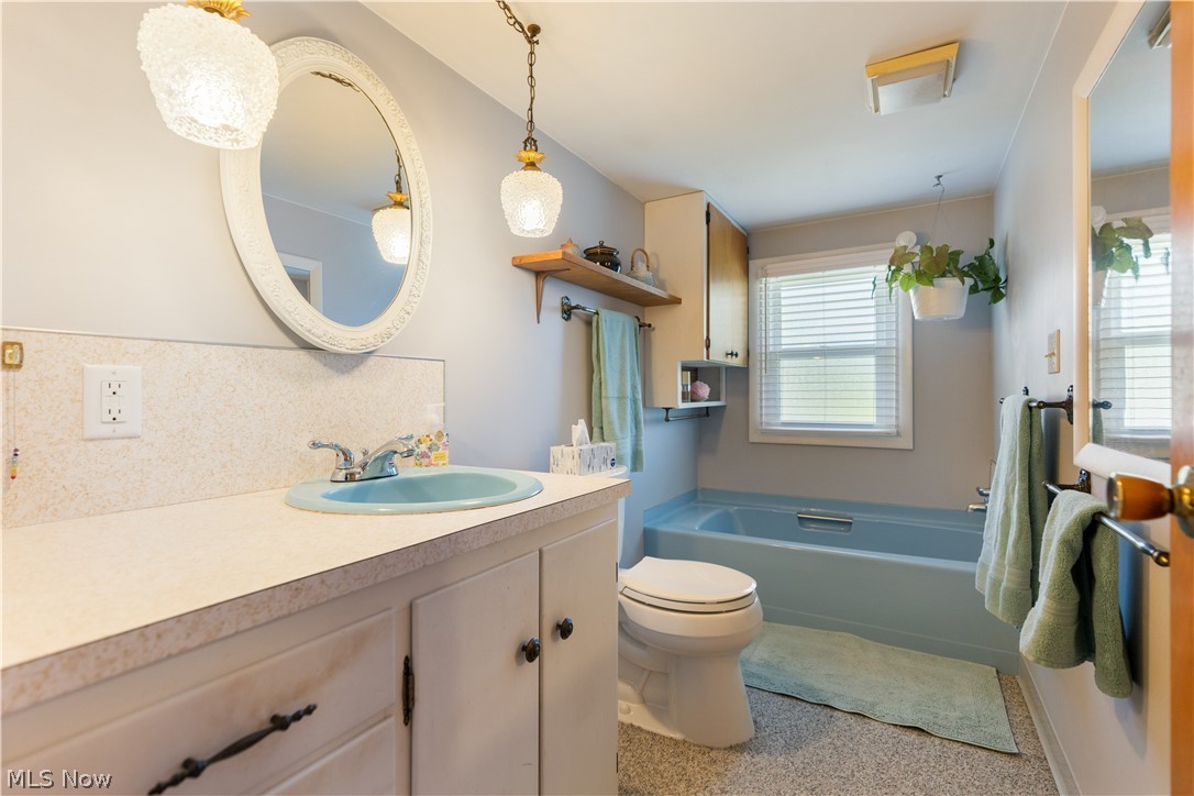 8463 Schubert Avenue NE Alliance OH 44601