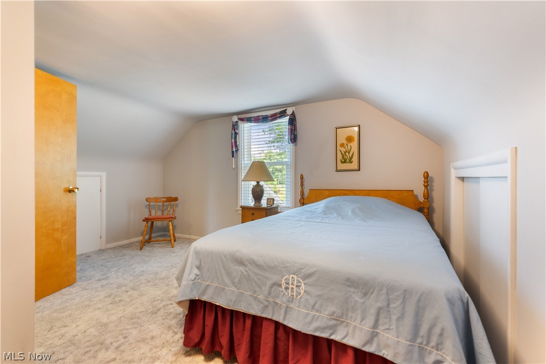 8463 Schubert Avenue NE Alliance OH 44601