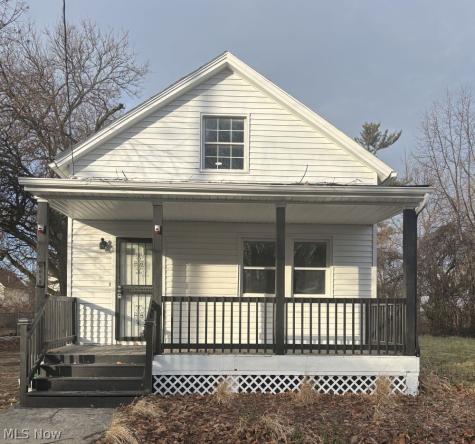 8019 Platt Avenue Cleveland OH 44104