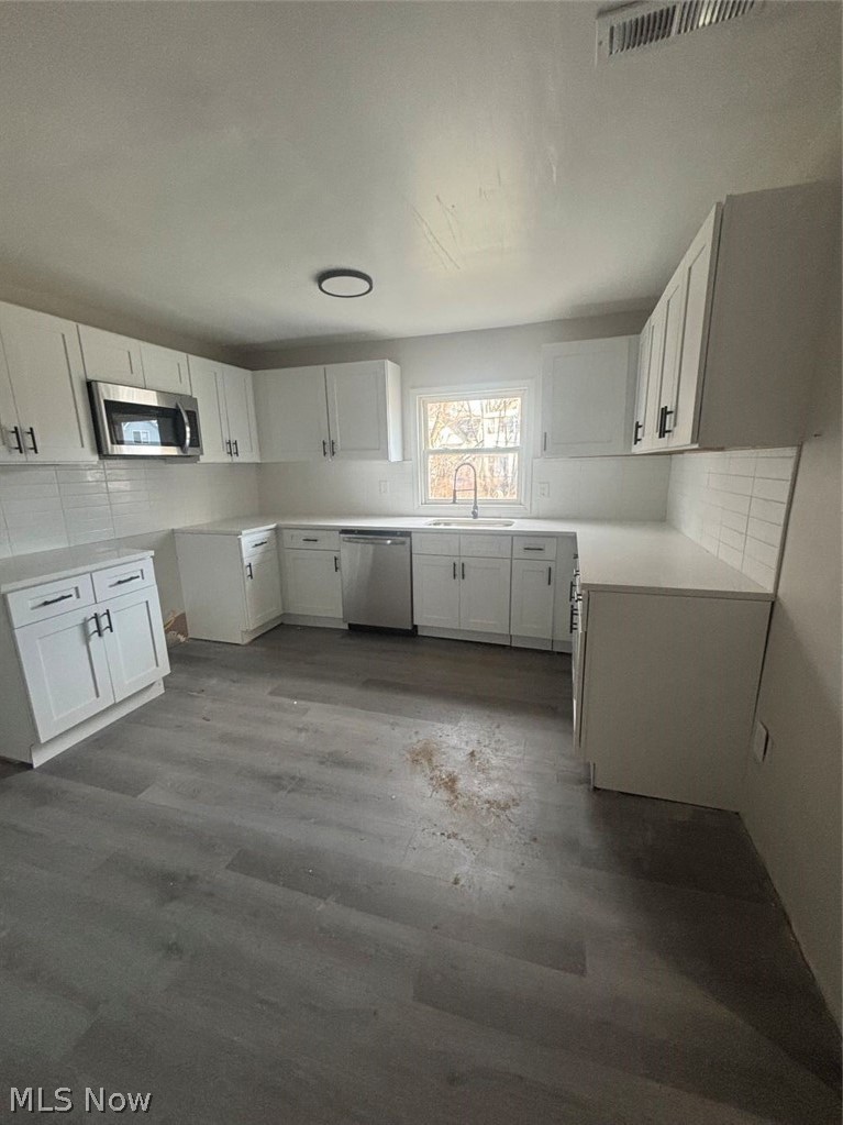 8019 Platt Avenue Cleveland OH 44104