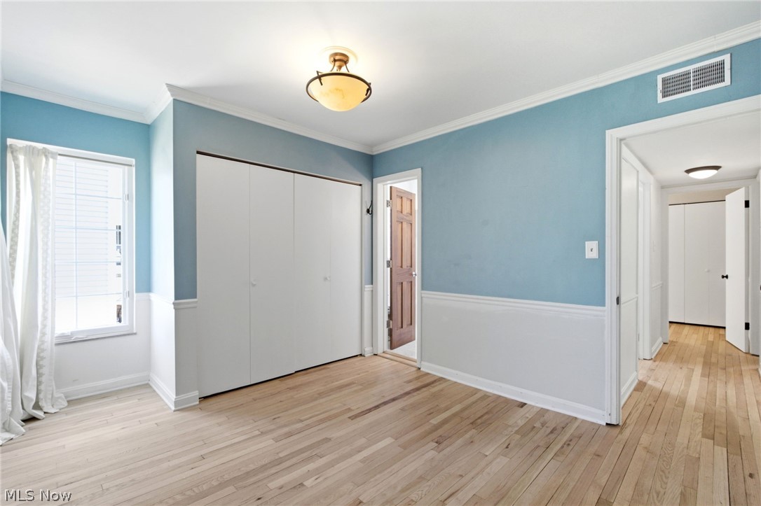 25498 Wolf Road Bay Village OH 44140