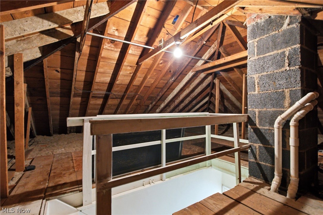 25498 Wolf Road Bay Village OH 44140